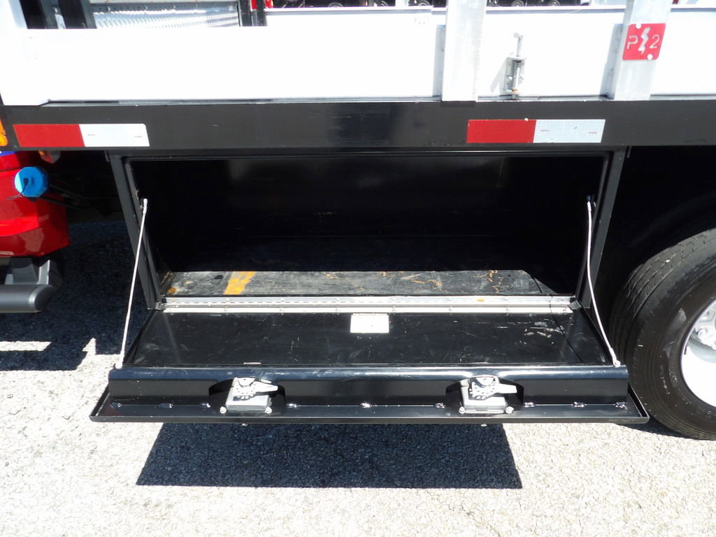 Used 2021 RAM 5500 Tradesman w/ Chrome Appearance Group RWD image 47
