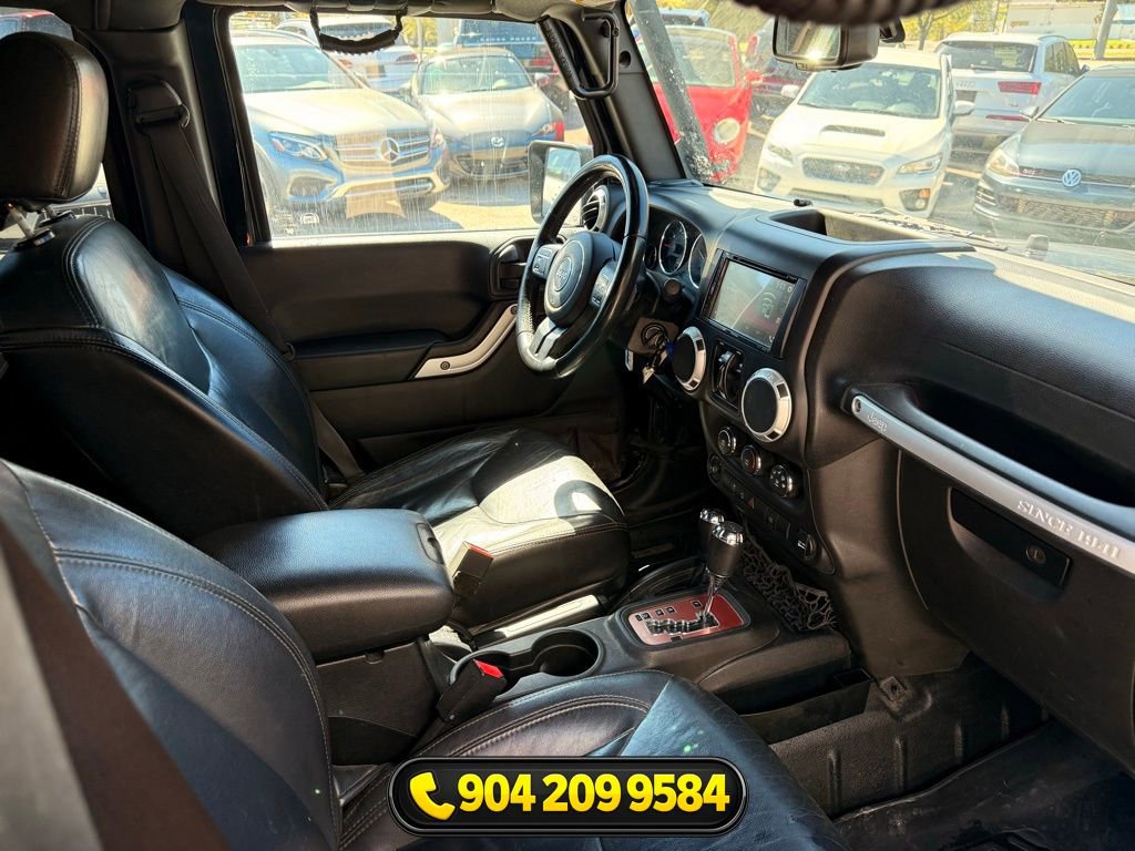 Used 2015 Jeep Wrangler Unlimited Sahara AWD/4WD image 26