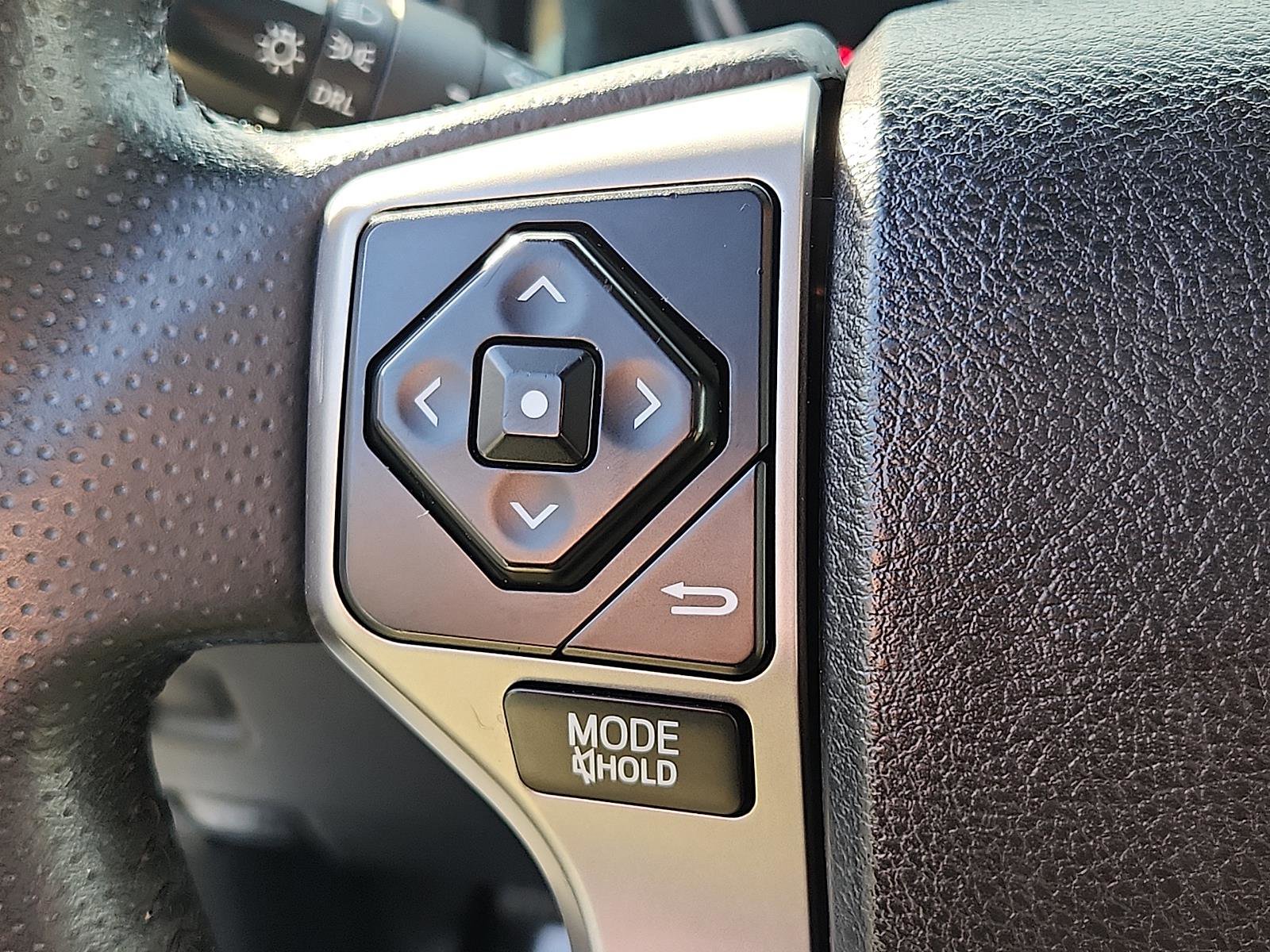 Used 2018 Toyota 4Runner SR5 Premium image 21