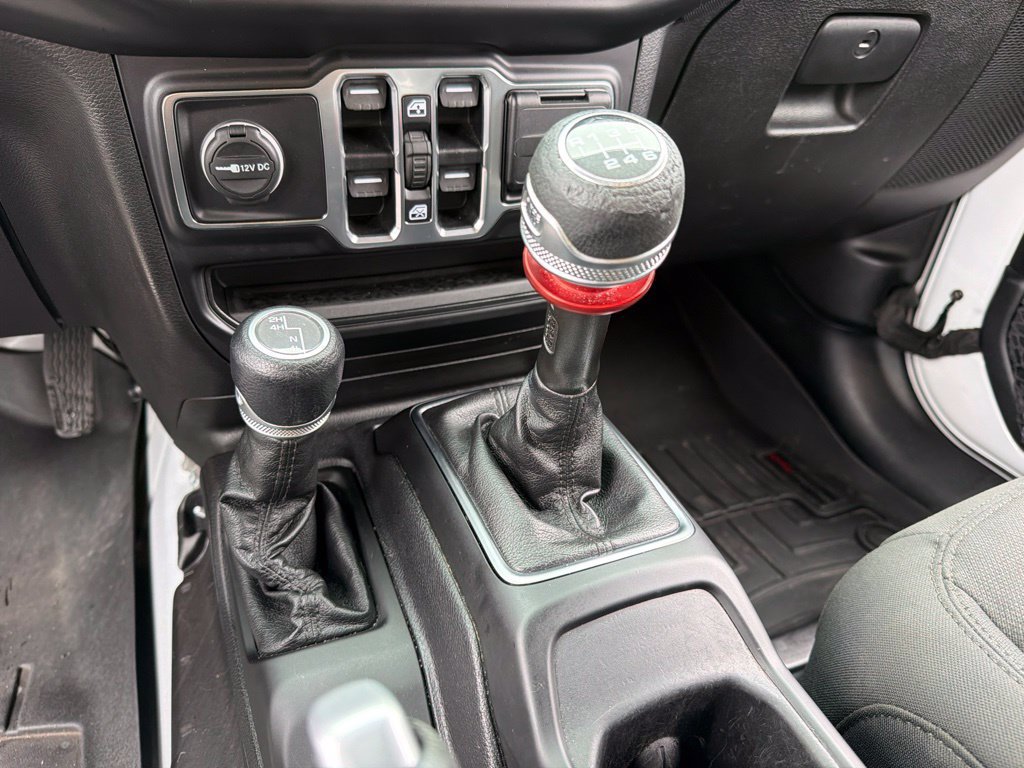Used 2020 Jeep Gladiator Sport w/ Quick Order Package 23S AWD/4WD image 14