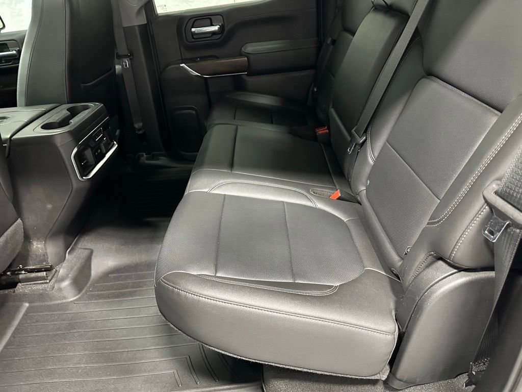 Used 2020 GMC Sierra 1500 SLT w/ SLT Premium Plus Package AWD/4WD image 41