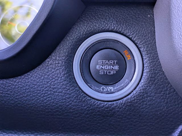 Used 2019 RAM 1500 Laramie image 32