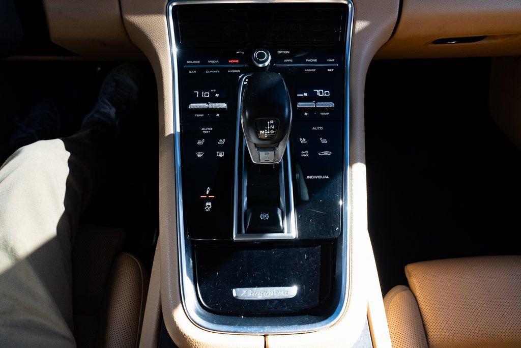 Used 2020 Porsche Panamera 4 w/ Premium Package Plus image 18