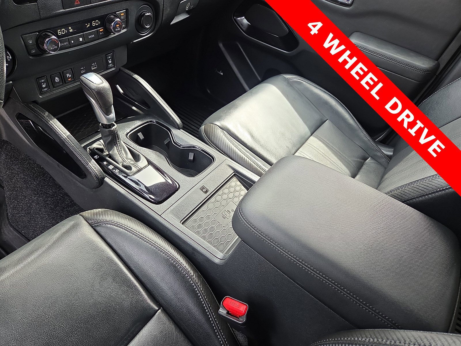 Used 2022 Nissan Frontier PRO-4X w/ Pro-4X Premium Package image 25