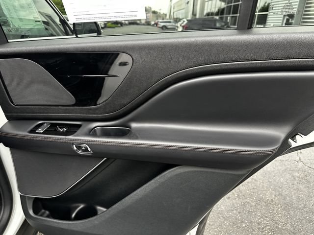 Certified 2023 Lincoln Aviator AWD w/ Premium Package image 41