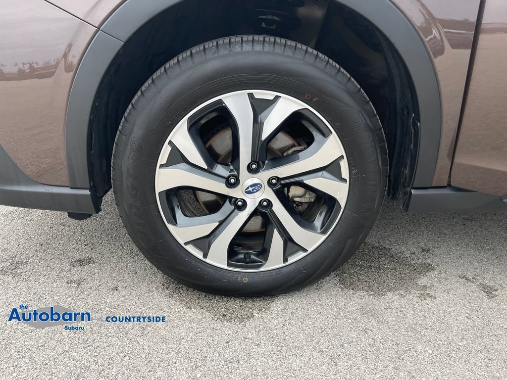 Used 2021 Subaru Outback Touring AWD/4WD image 27