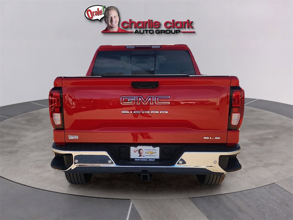 New 2026 GMC Sierra 1500 SLE w/ Preferred Package image 4