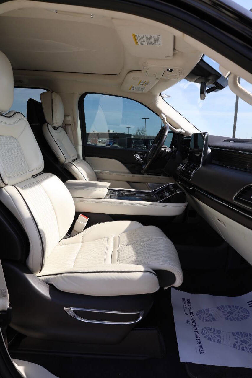 Used 2019 Lincoln Navigator L Black Label image 15