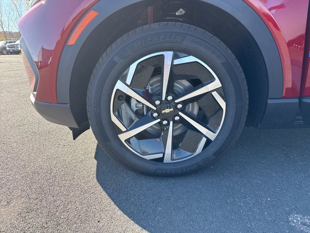 New 2026 Chevrolet Equinox EV LT image 30