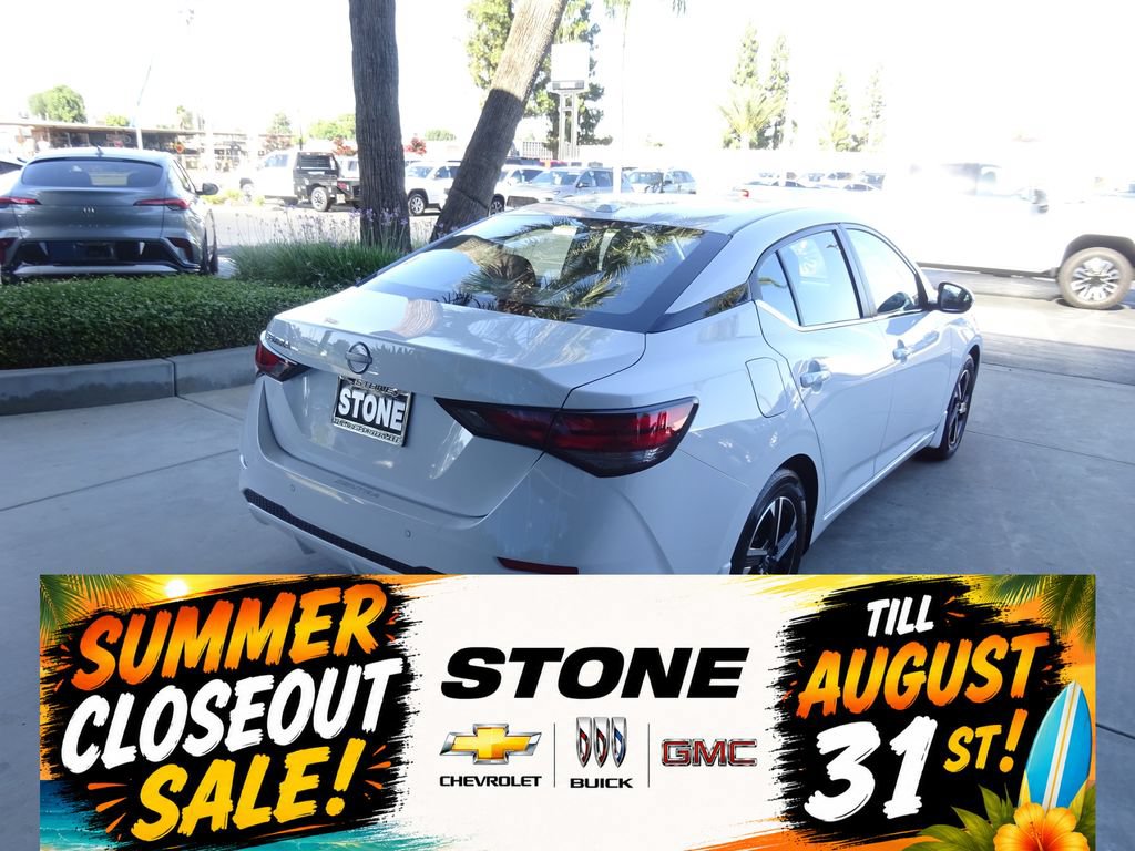 Used 2025 Nissan Sentra SV FWD image 7