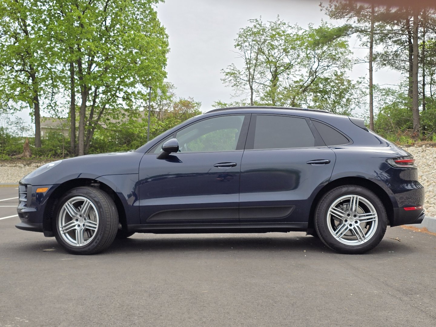 Used 2020 Porsche Macan S AWD/4WD image 2