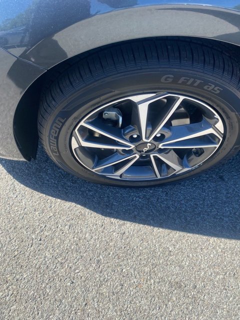 Used 2023 Kia Forte LXS image 10