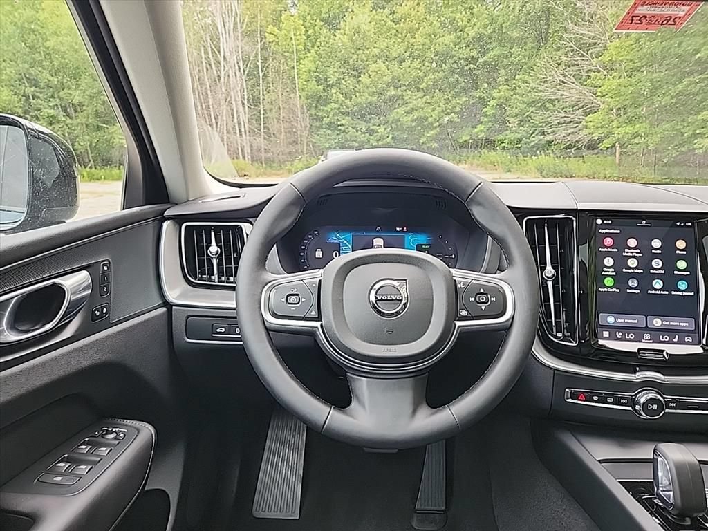 Certified 2025 Volvo XC60 T8 Core AWD/4WD image 31