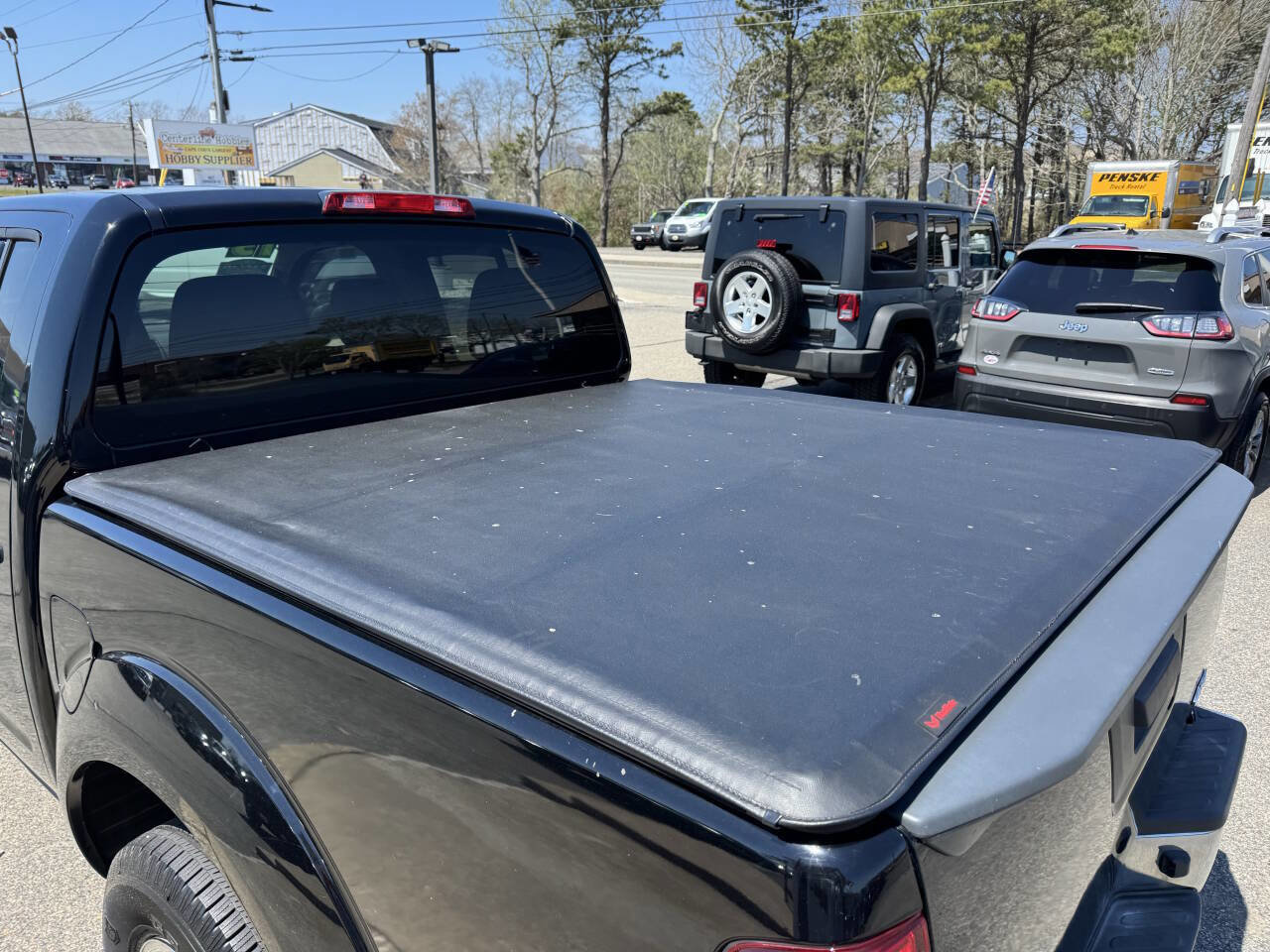 Used 2013 Nissan Frontier S AWD/4WD image 8