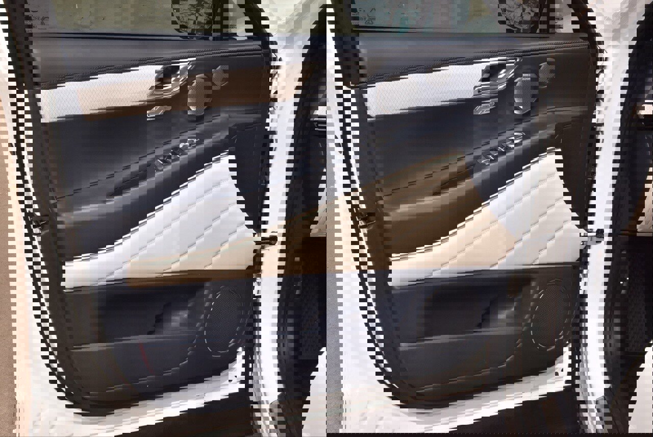 Used 2026 Genesis GV80 3.5T Prestige image 36