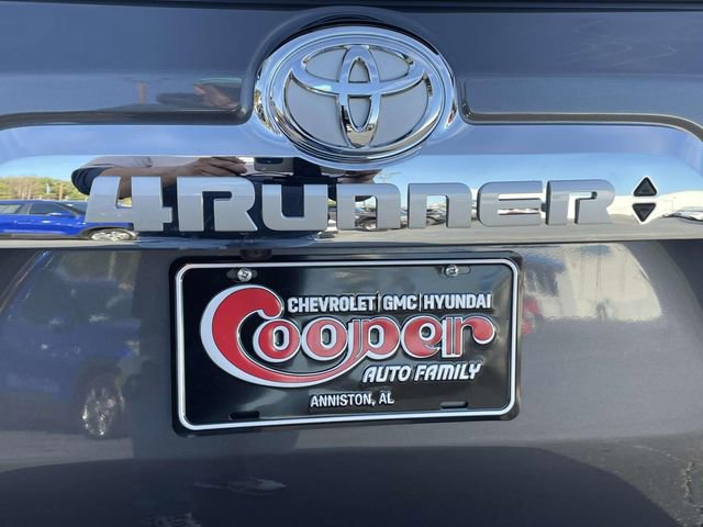 Used 2022 Toyota 4Runner Limited image 9