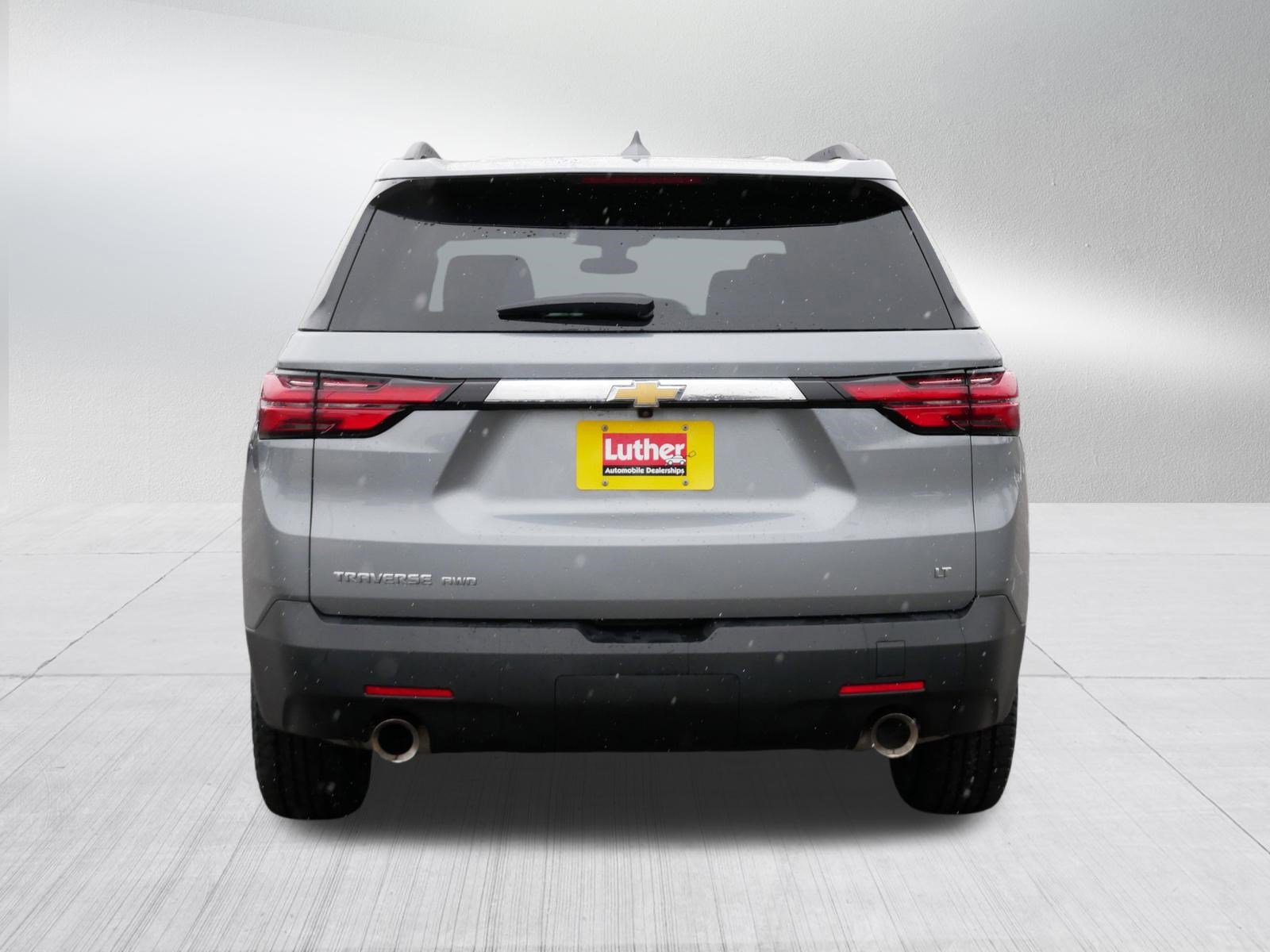 Used 2023 Chevrolet Traverse LT image 6