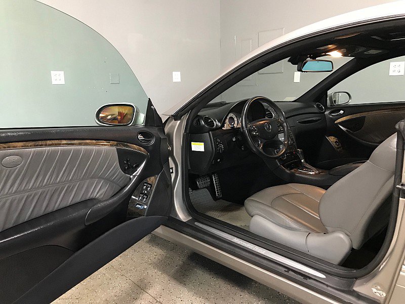 Used 2008 Mercedes-Benz CLK 350 Coupe image 9