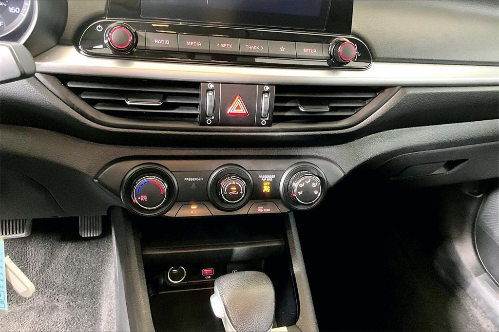 Used 2024 Kia Forte LXS image 25