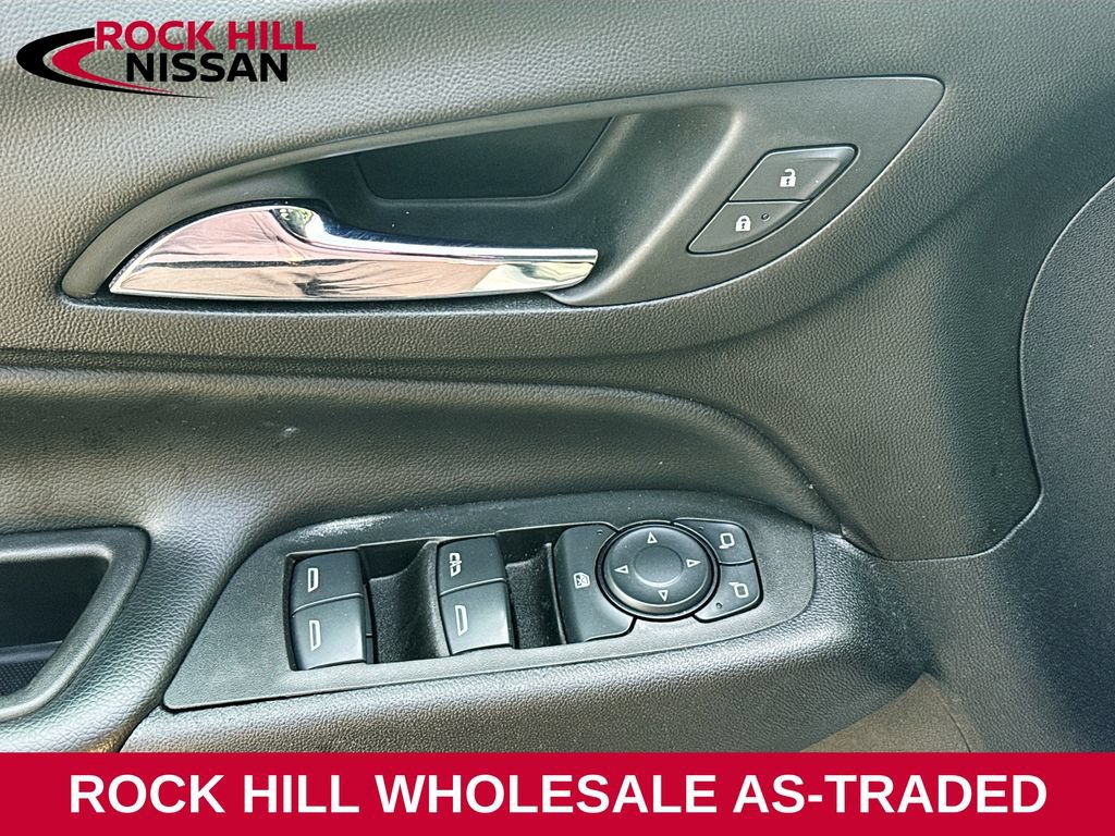Used 2021 Chevrolet Equinox LT FWD image 18