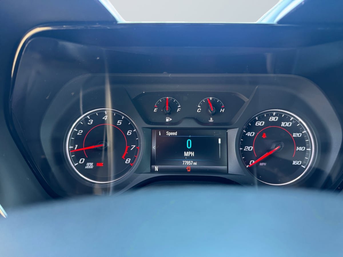 Used 2018 Chevrolet Camaro LS RWD image 12