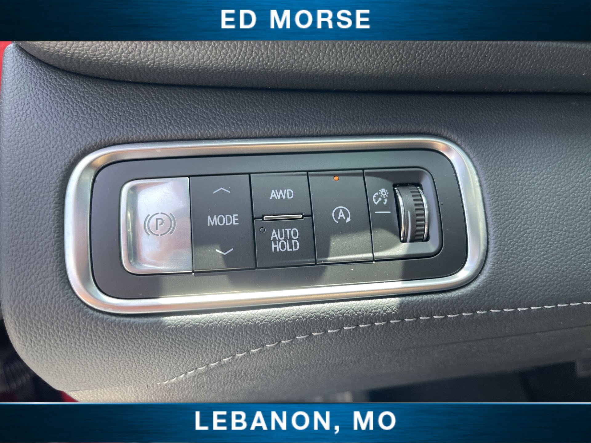 Certified 2026 Buick Enclave Sport Touring AWD/4WD image 17