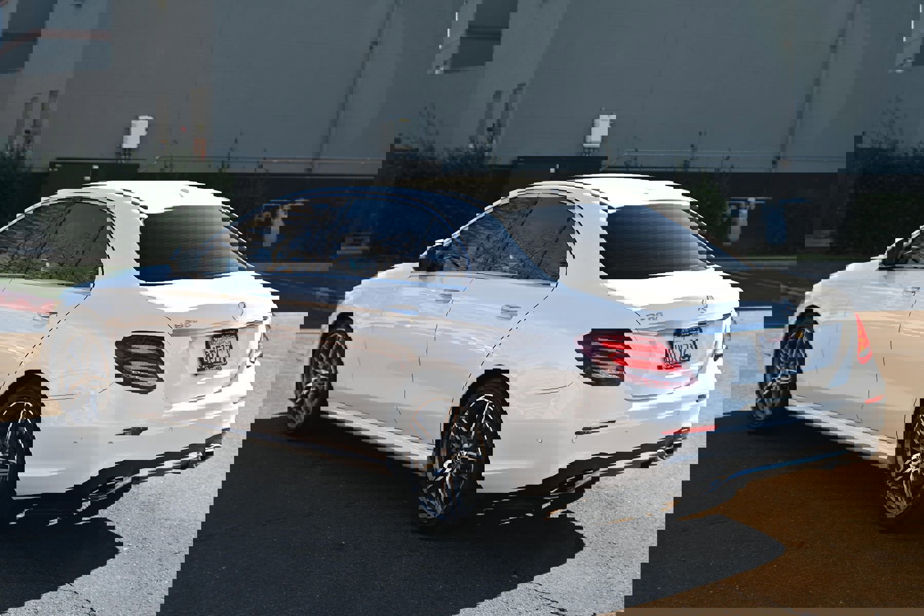 Used 2018 Mercedes-Benz E 300 image 5