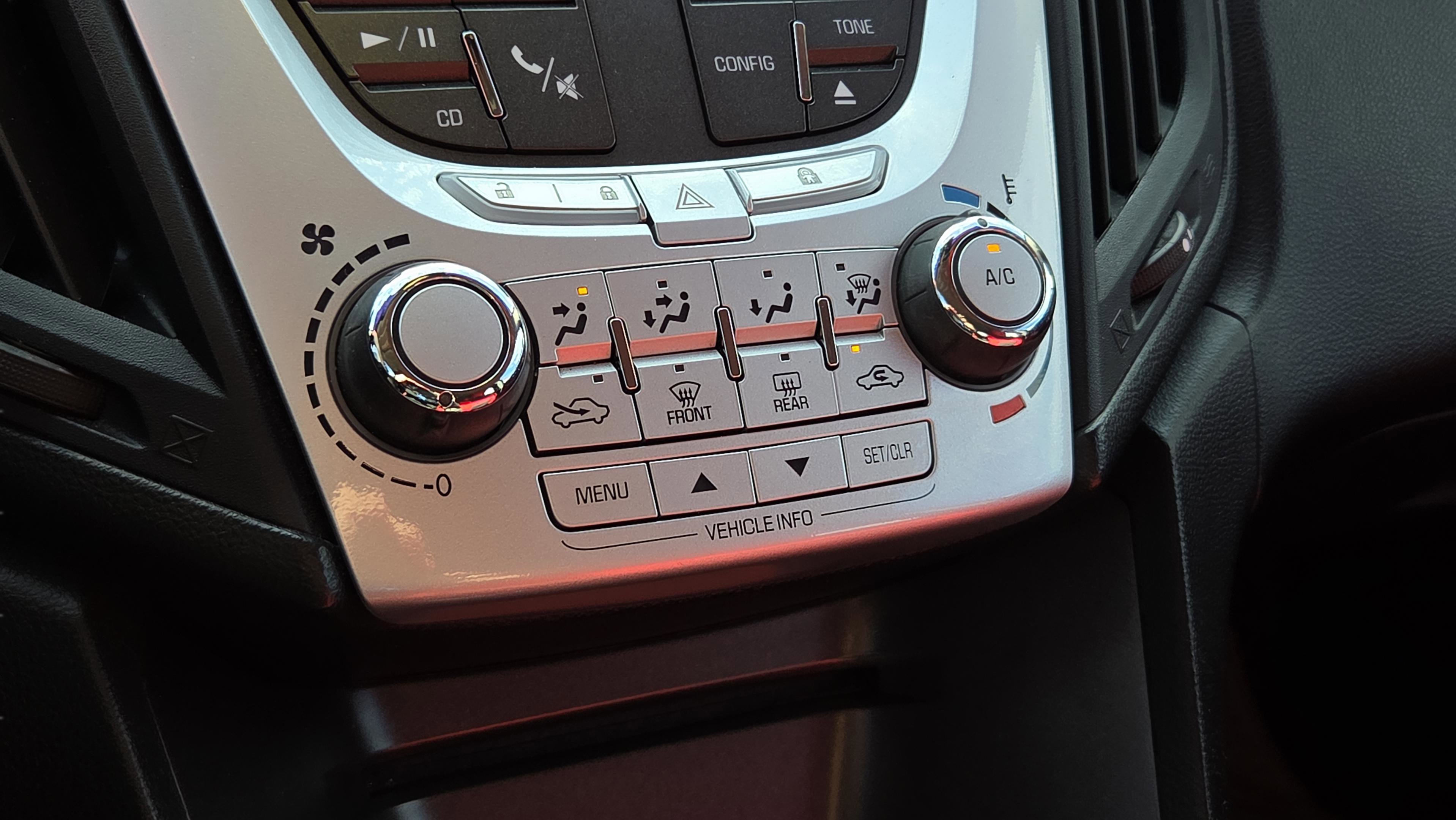 Used 2012 Chevrolet Equinox LS image 23