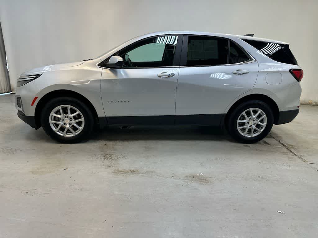 Used 2022 Chevrolet Equinox LT AWD/4WD image 9