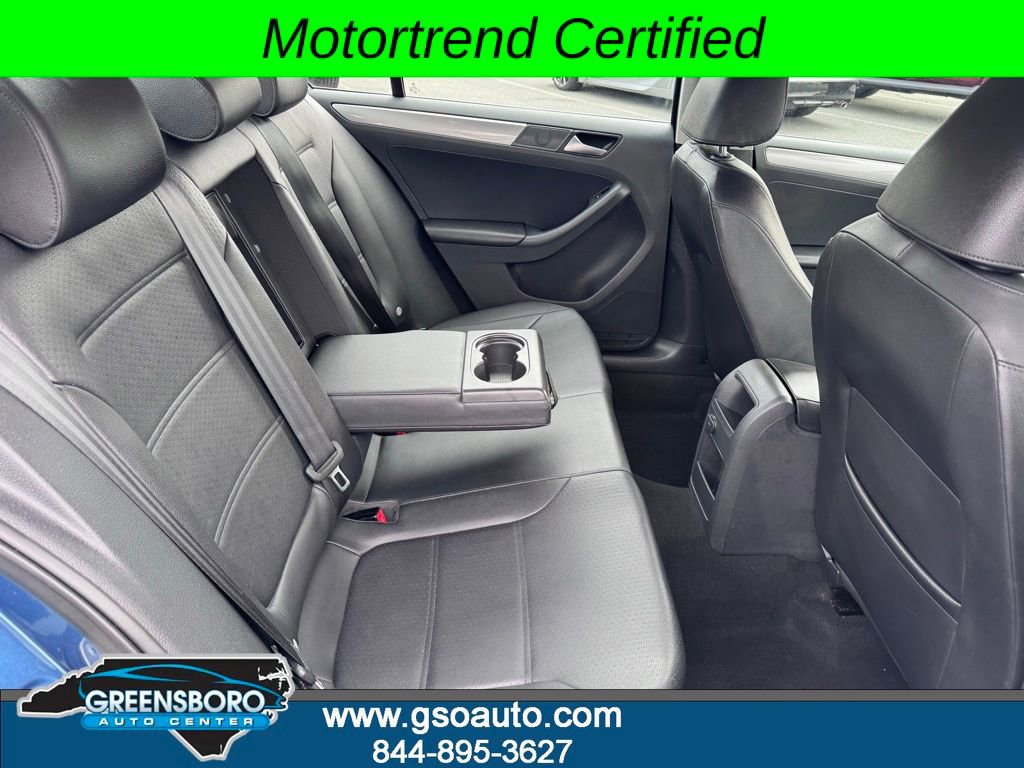 Used 2017 Volkswagen Jetta SE FWD image 27