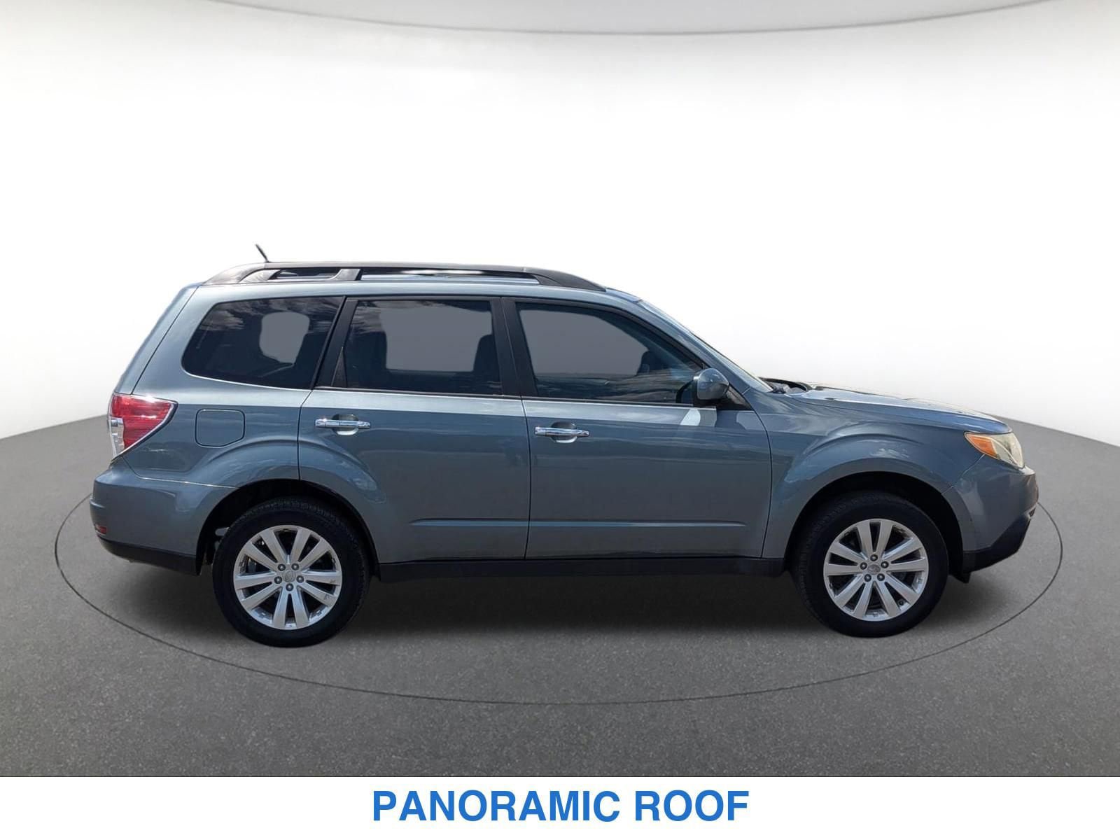 Used 2012 Subaru Forester 2.5X Premium w/ All-Weather Pkg AWD/4WD image 5
