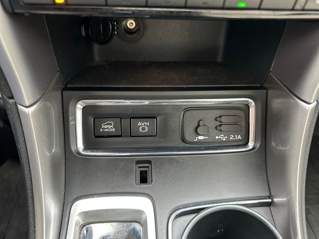 Used 2022 Subaru Ascent Limited w/ Technology Package image 26