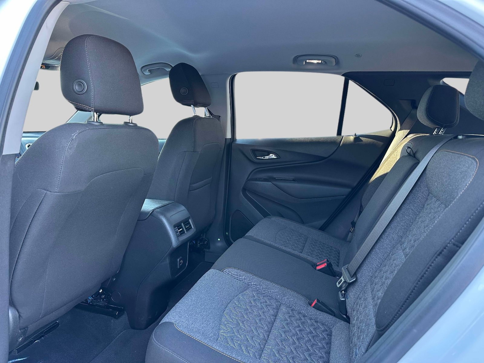 Used 2023 Chevrolet Equinox LT image 11