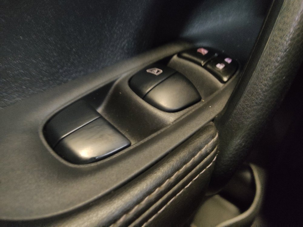 Used 2022 Nissan Rogue Sport S AWD/4WD image 27