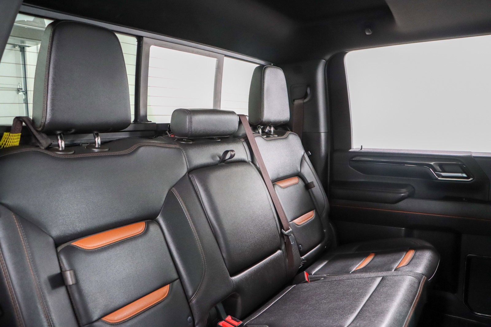 Used 2024 GMC Sierra 2500 AT4 w/ AT4 Preferred Package image 32