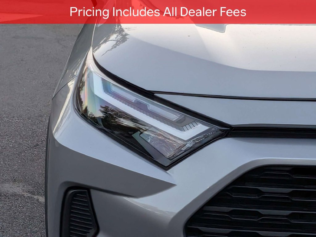 Certified 2025 Toyota RAV4 XLE w/ Convenience Package FWD image 11