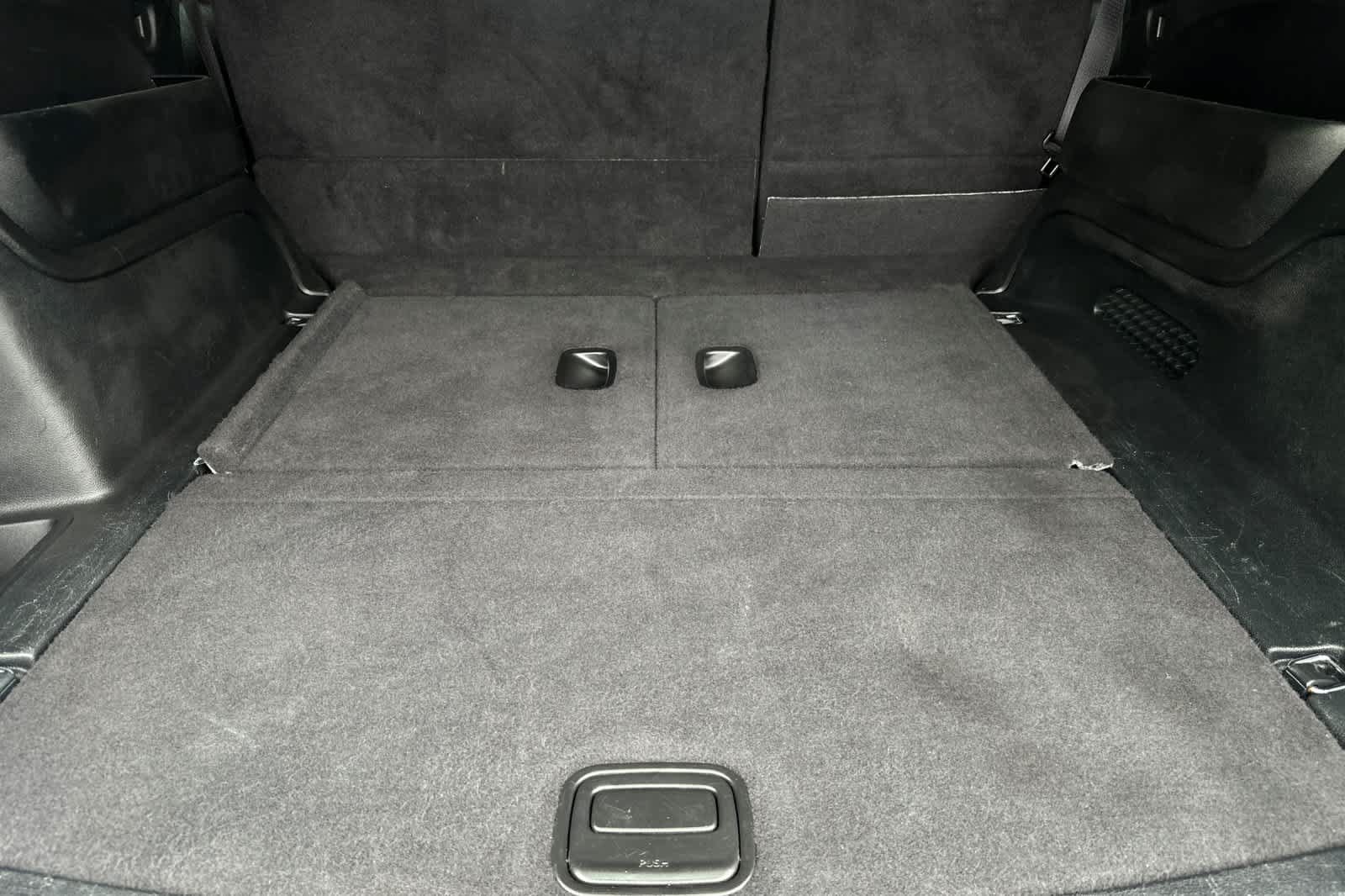 Used 2023 Dodge Durango SXT RWD image 16
