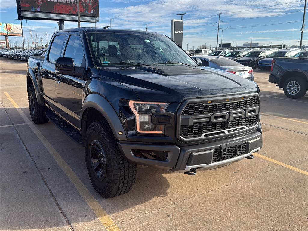 Used 2018 Ford F150 Raptor w/ Equipment Group 802A Luxury image 1