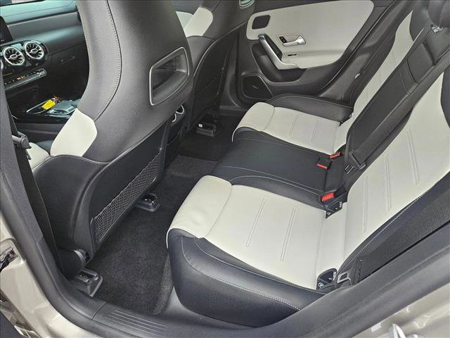 Used 2020 Mercedes-Benz CLA 35 AMG 4MATIC image 17