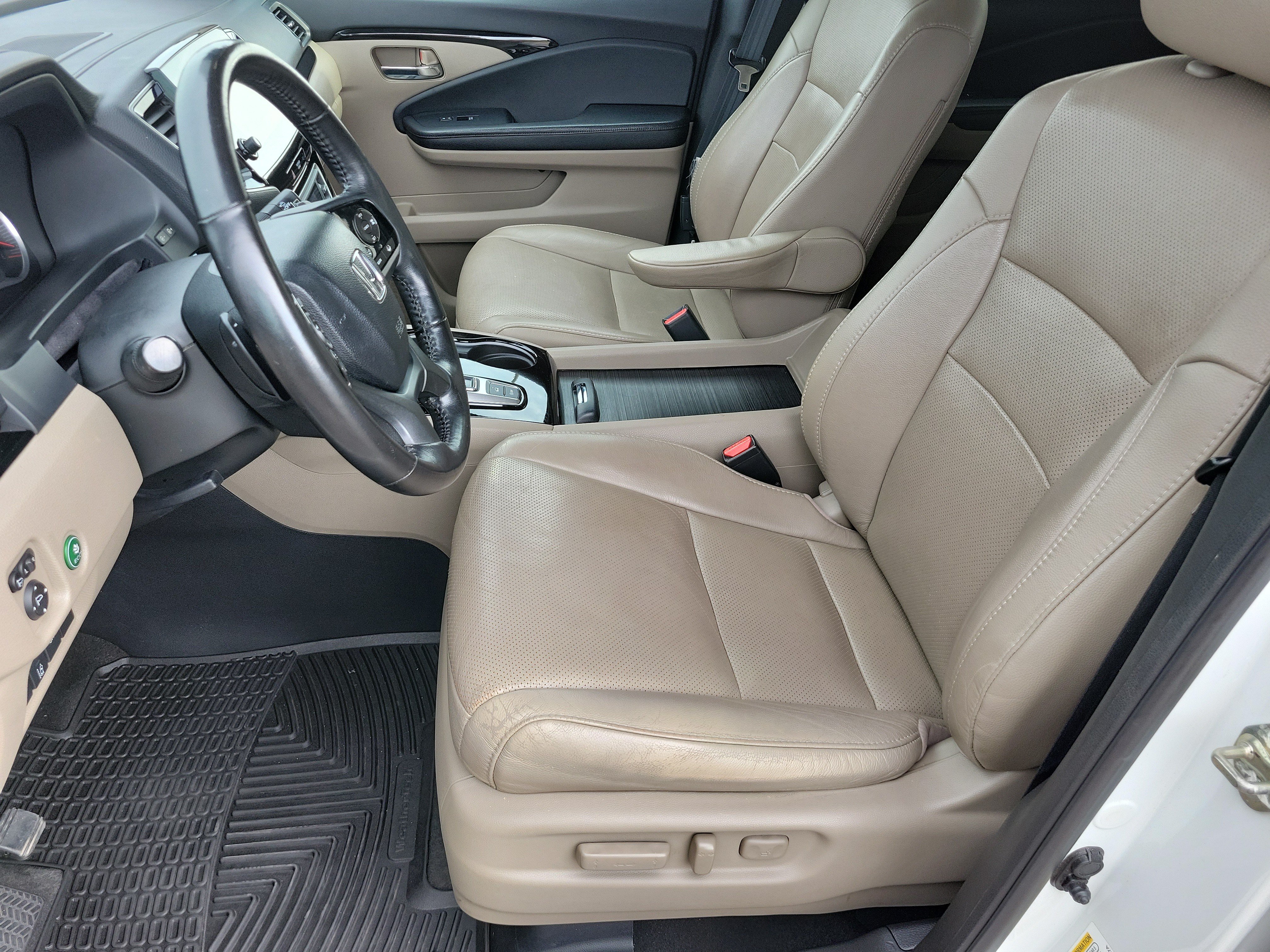 Used 2020 Honda Pilot Elite image 9