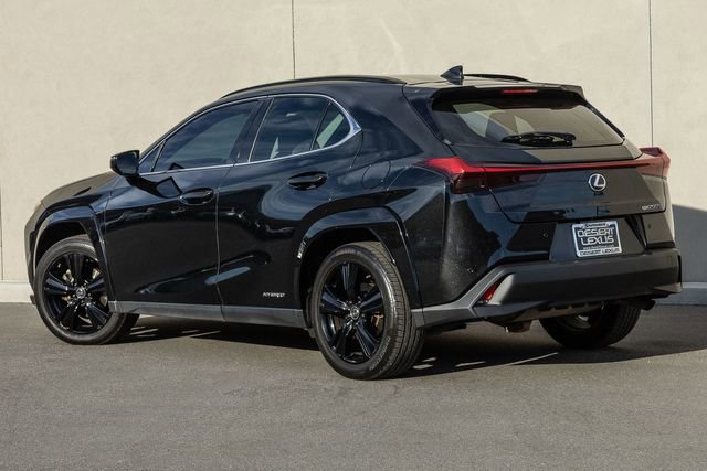 Used 2021 Lexus UX 250h w/ Premium Package image 3
