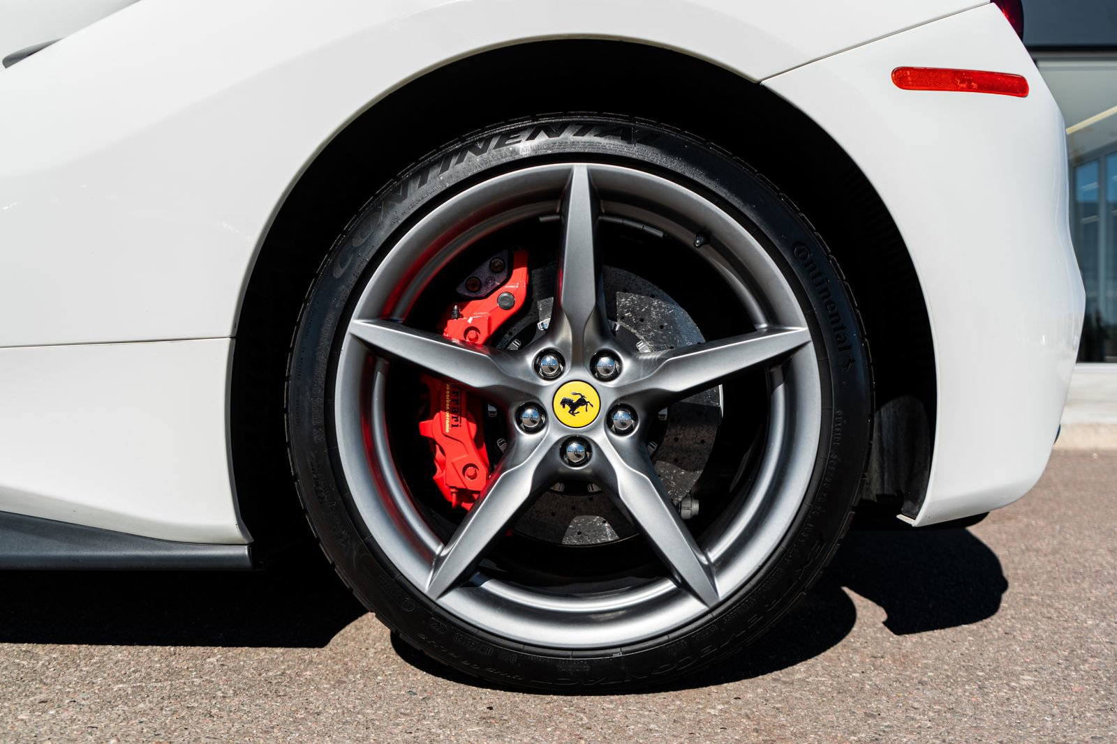 Used 2017 Ferrari 488 Spider image 7