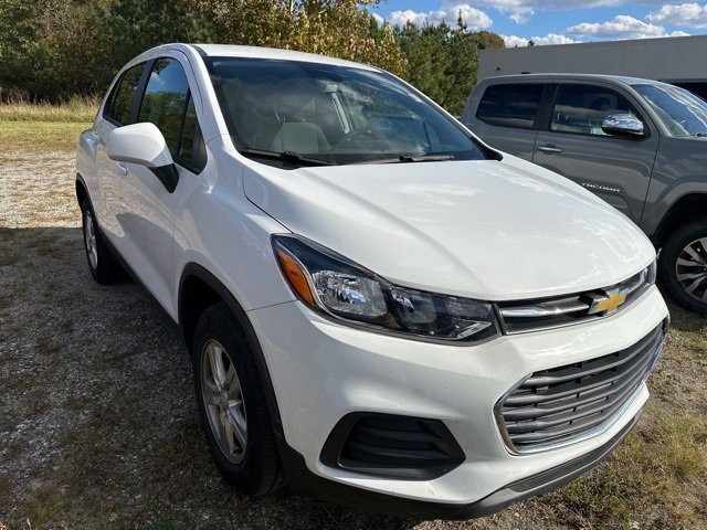 Certified 2022 Chevrolet Trax LS w/ Tint and Cruise Package