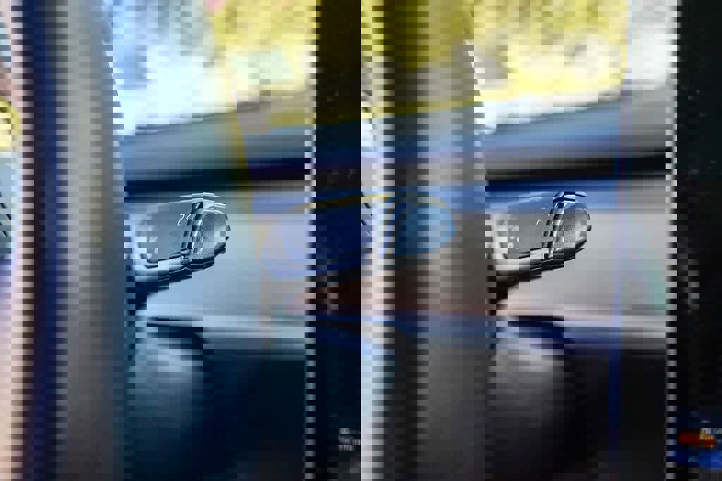 Used 2019 Tesla Model 3 Standard Range image 25