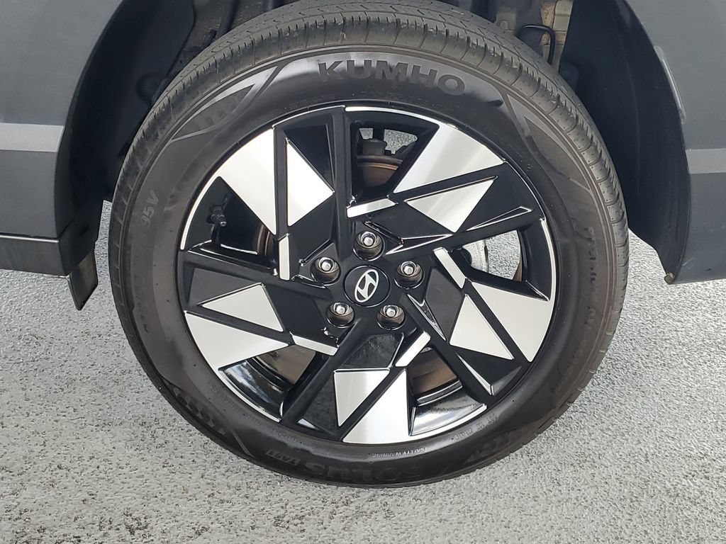 Used 2024 Hyundai Kona SEL AWD/4WD image 7