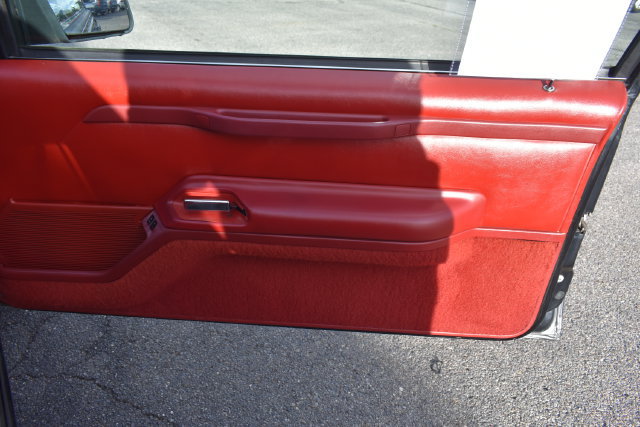 Used 1987 Ford Thunderbird Sport RWD image 27