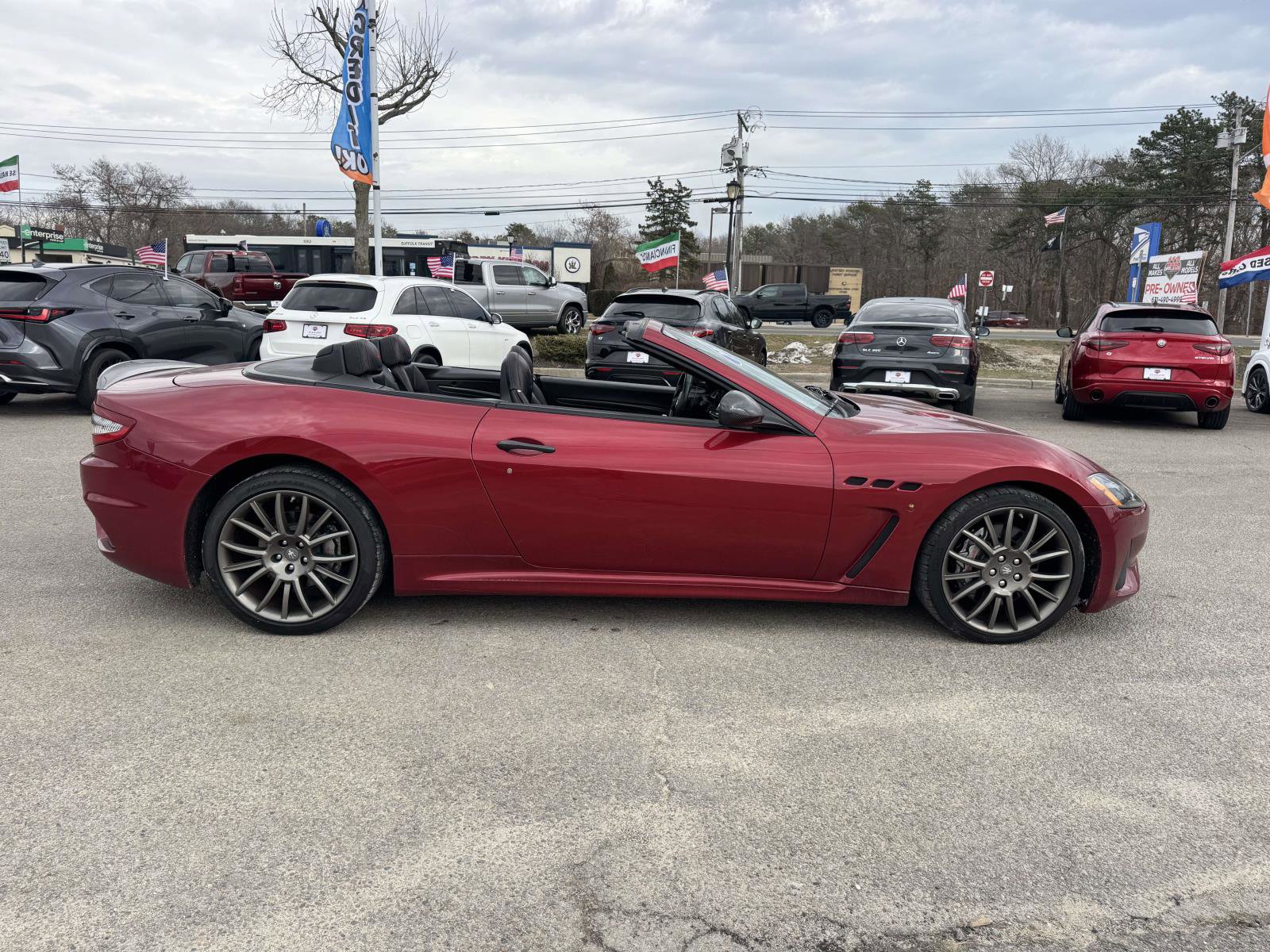Used 2019 Maserati GranTurismo MC image 11