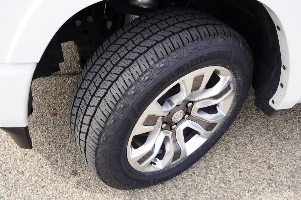 Certified 2024 RAM 1500 Limited w/ Body Color Bumper Group AWD/4WD image 13