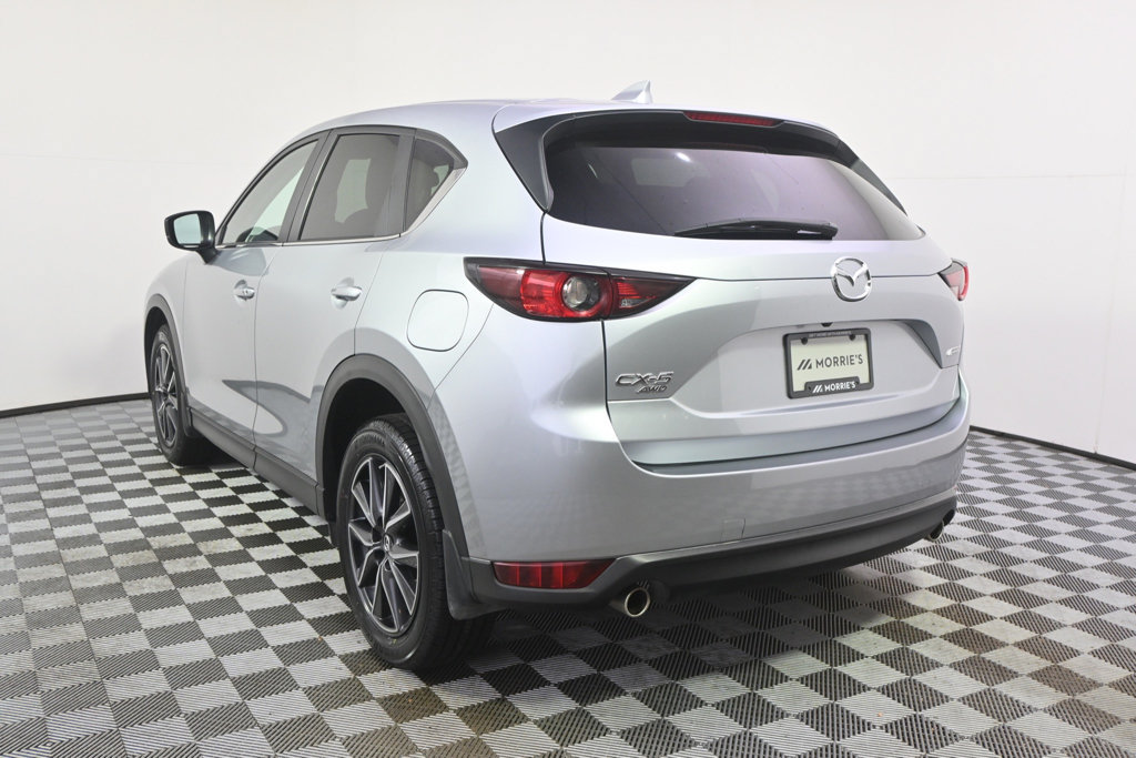 Used 2018 MAZDA CX-5 Touring w/ Preferred Equipment Package AWD/4WD image 4
