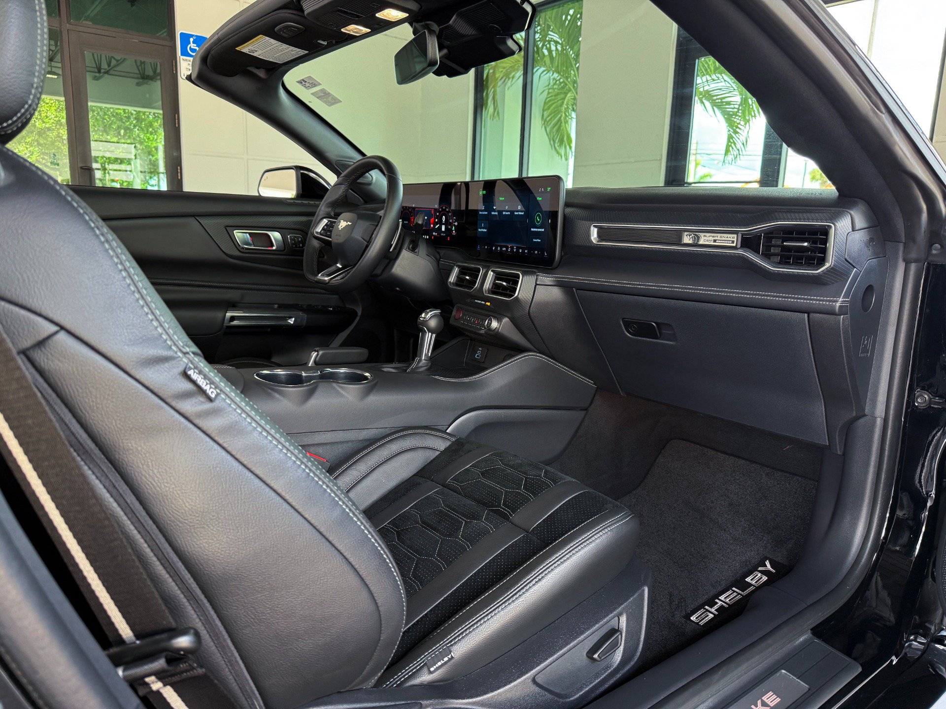 Used 2025 Ford Mustang GT Premium w/ GT Performance Package RWD image 33